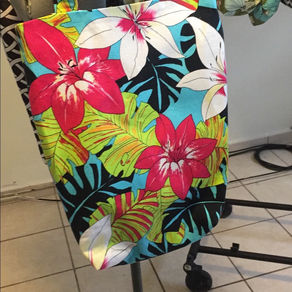 Floral tote bag